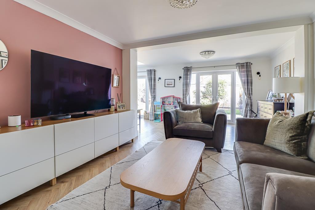 Rochford Garden Way, Rochford photo 4