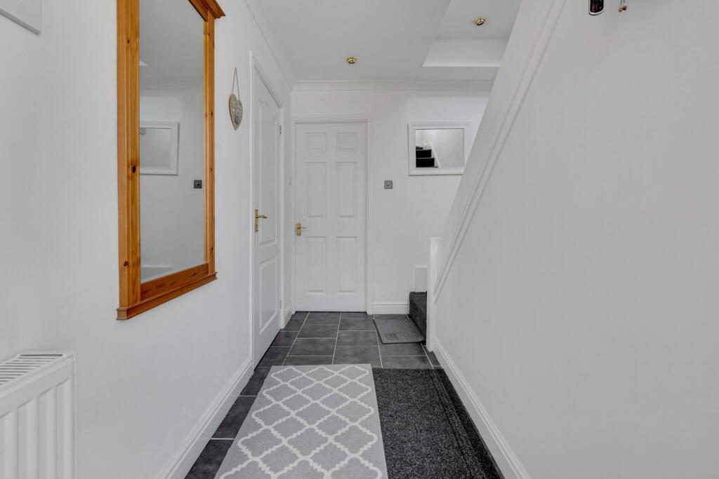 House in Dudley - View 3