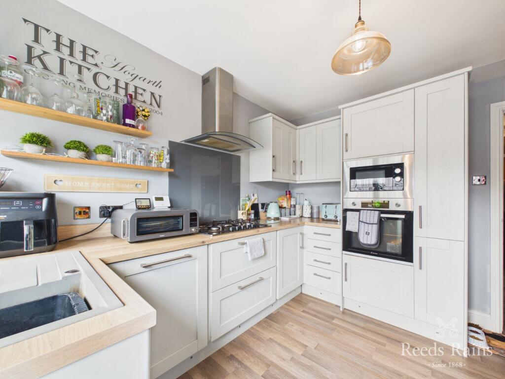 Dorset Road, Skelton-in-Cleveland, Saltburn-by-the-Sea, North Yorkshire, TS12 photo 4