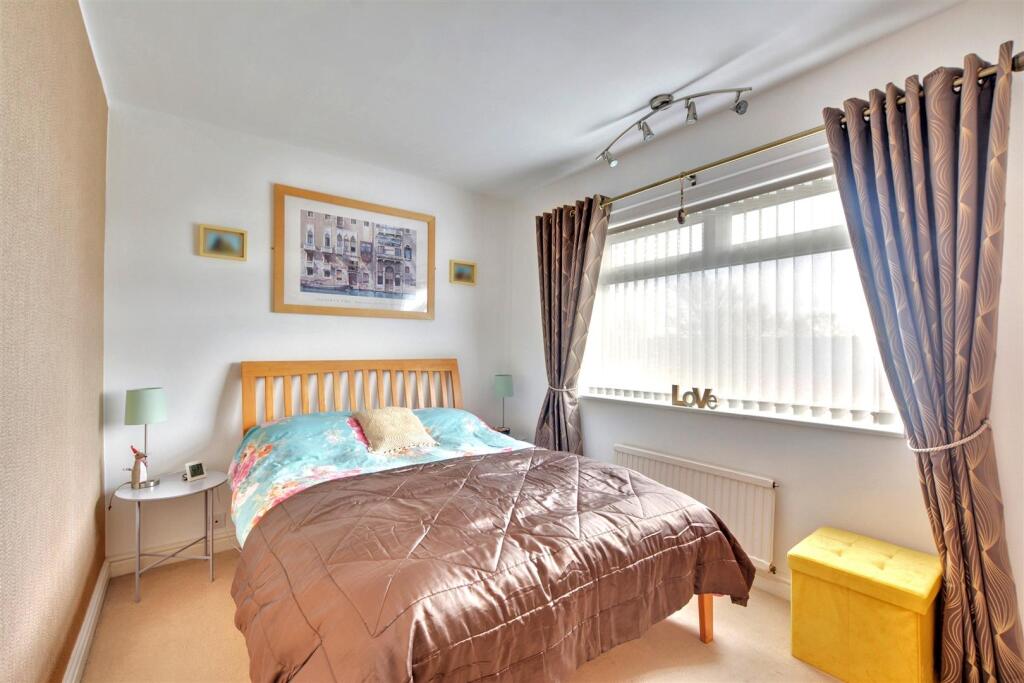 House in Nottingham, Bestwood Park Estate - More