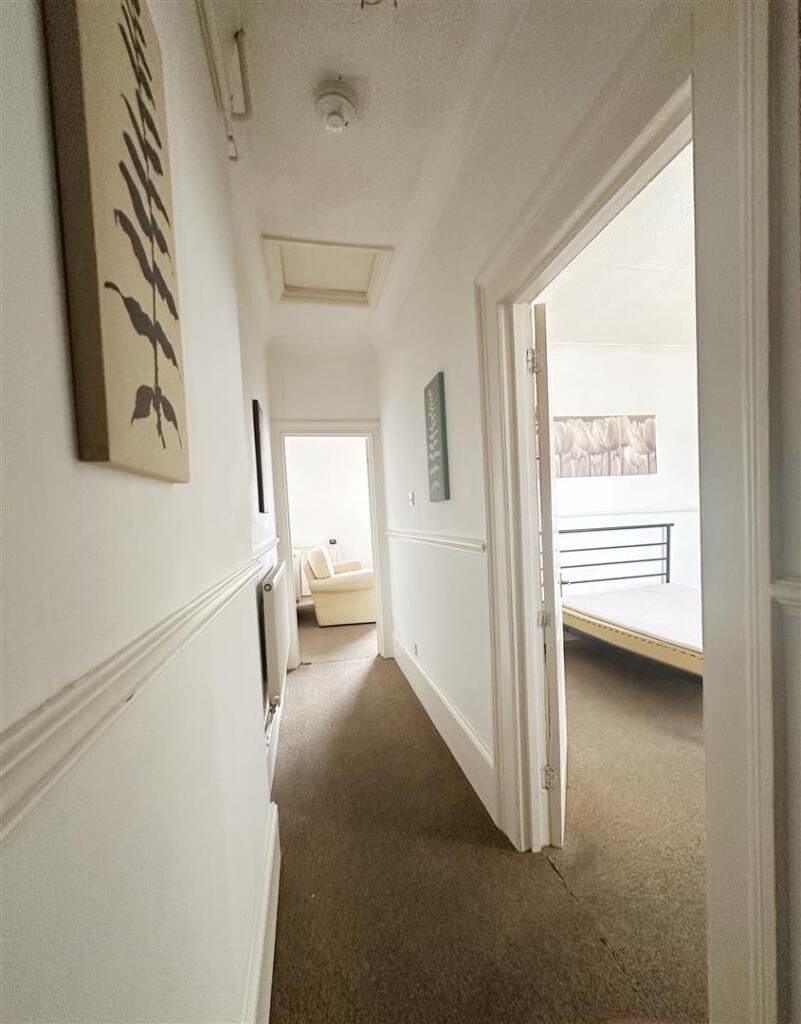 Apartment in Portsmouth - View 5
