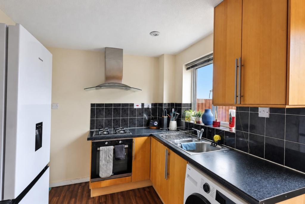House in West Oxfordshire, Witney - More