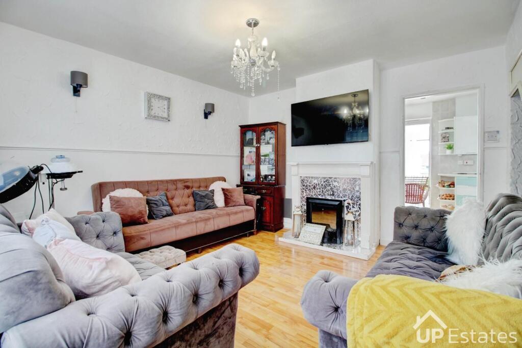 House in Coventry, Ernesford Grange - View 3