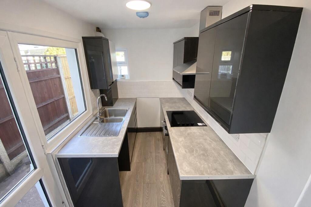 House in Dartford, Swanscombe and Greenhithe - View 5