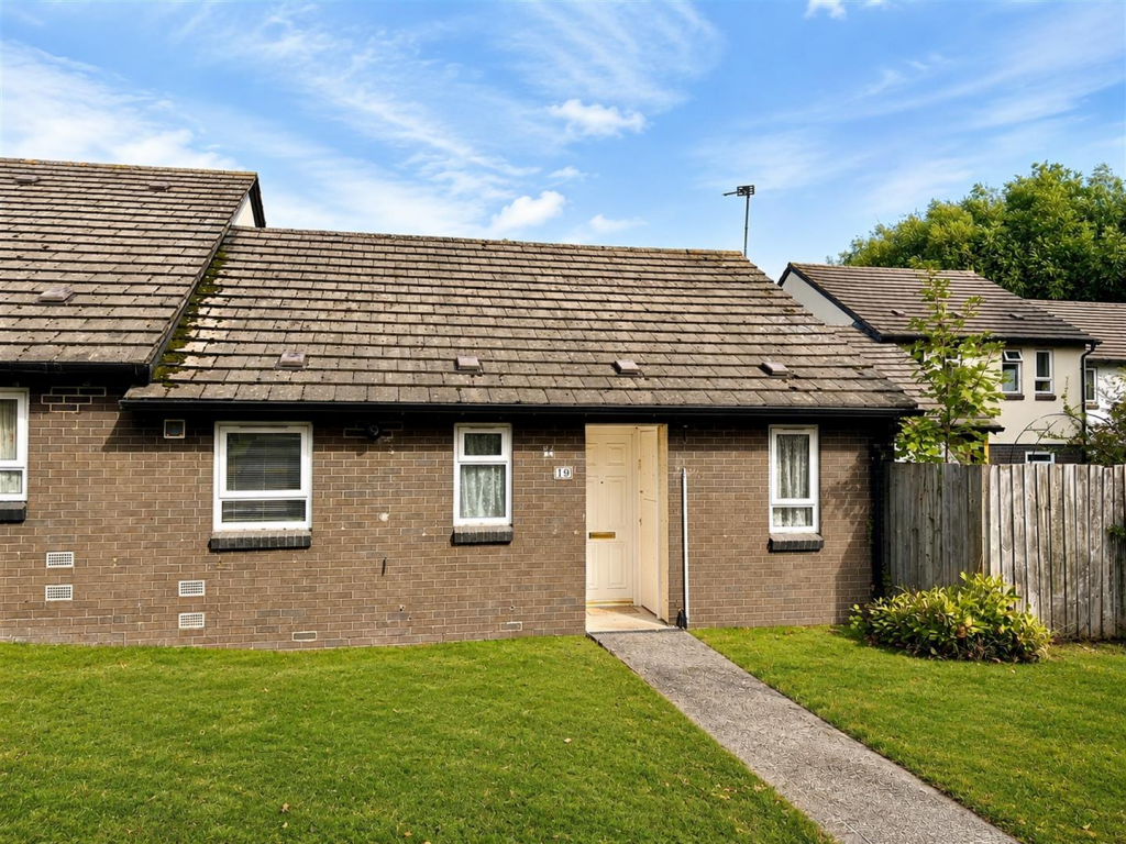 Main image of property: Radnor Court, Leegomery, Telford