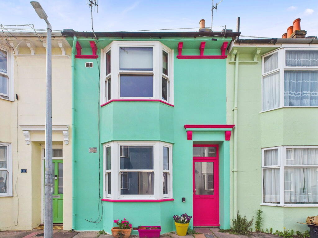 Main image of property: Toronto Terrace, Brighton, BN2 9UW