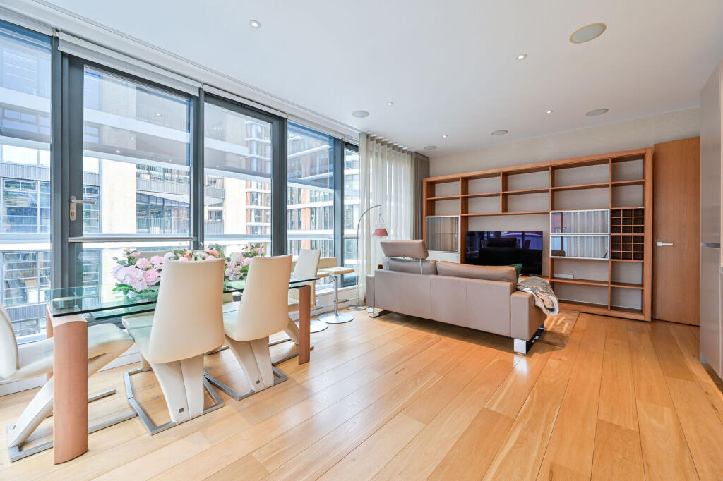 Apartment in London - View 4