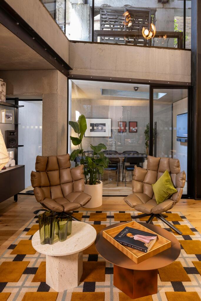 Breakout Seating