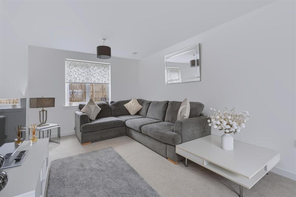 House in Falkirk - View 4