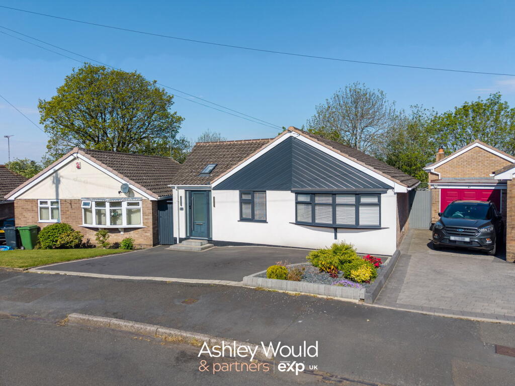 Main image of property: Middlefield Avenue, Halesowen, B62 9QJ