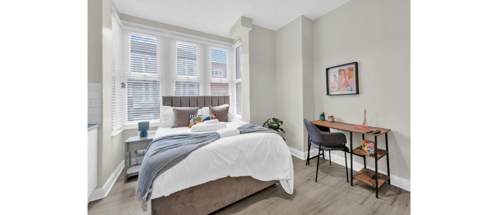 Main image of property: Wightman Road, London