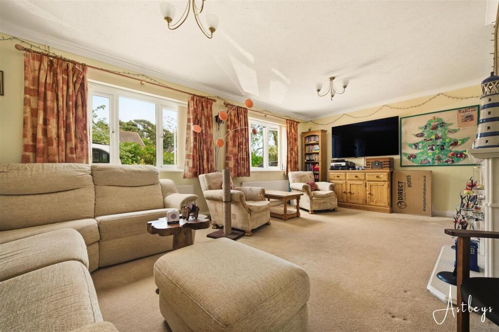 House in Swansea - View 5
