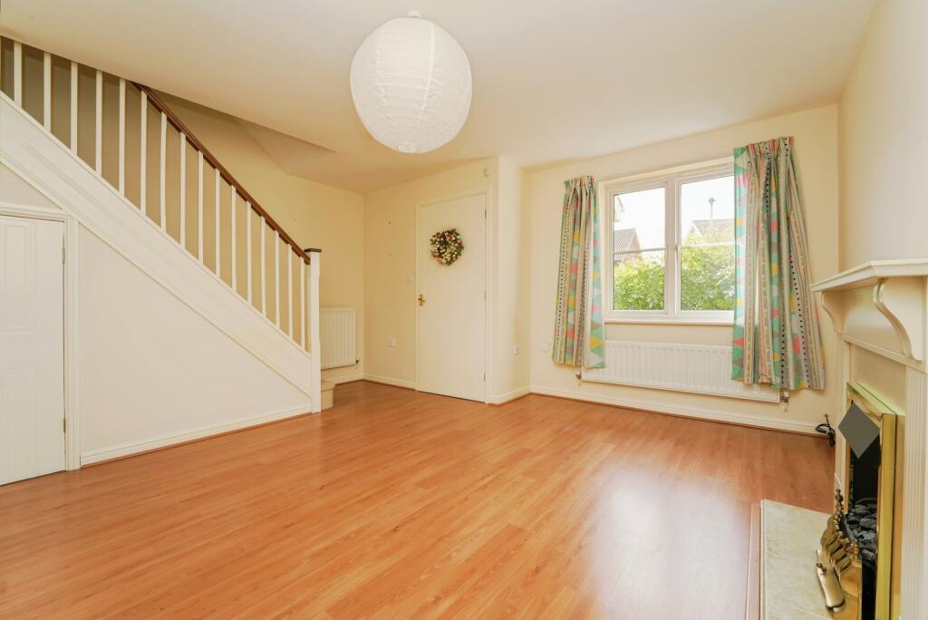 House in Gloucester - View 2