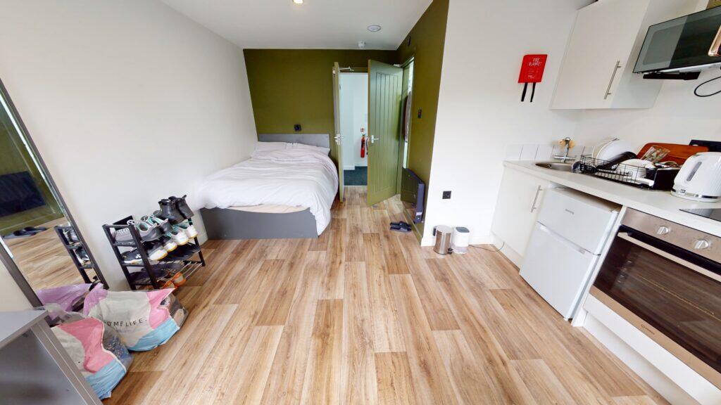 Additional image 5 of Studio 10, Pershore Road, Stirchley, Birmingham, B30 2YA