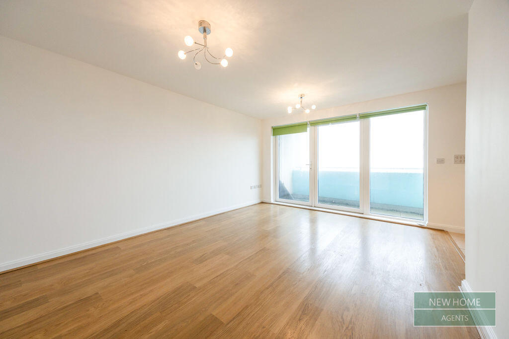 Hansen Court ,Heol Glan Rheidol, Cardiff, CF10 5NY photo 2