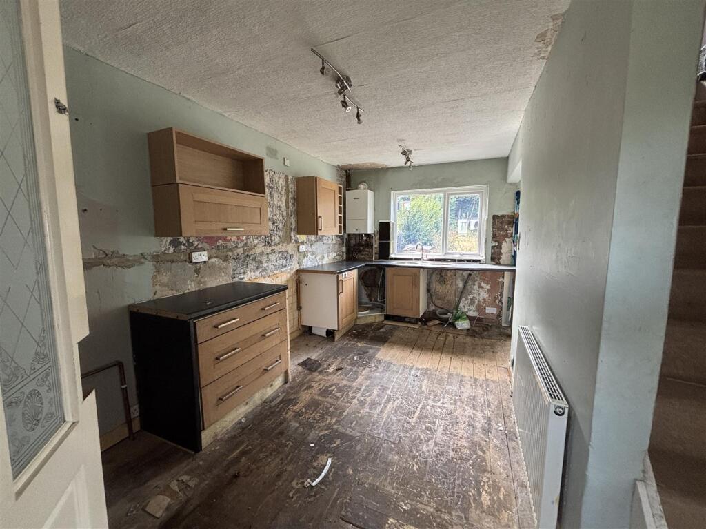 House in Bradford - View 2