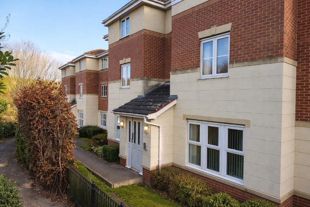 Main image of property: Moat House Way, DN12