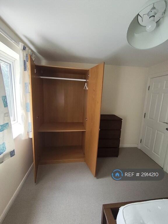 1 bedroom house share for rent