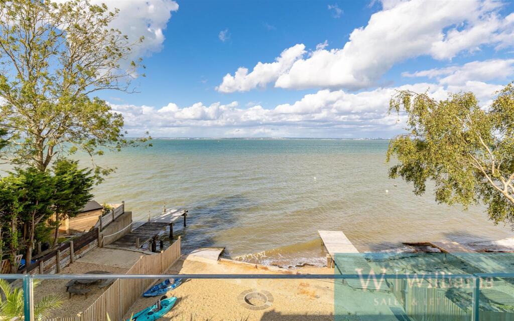 House in Wootton, Isle of Wight - View 2