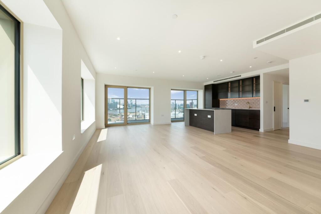 Riverscape, Royal Wharf, London, E16 - View 6