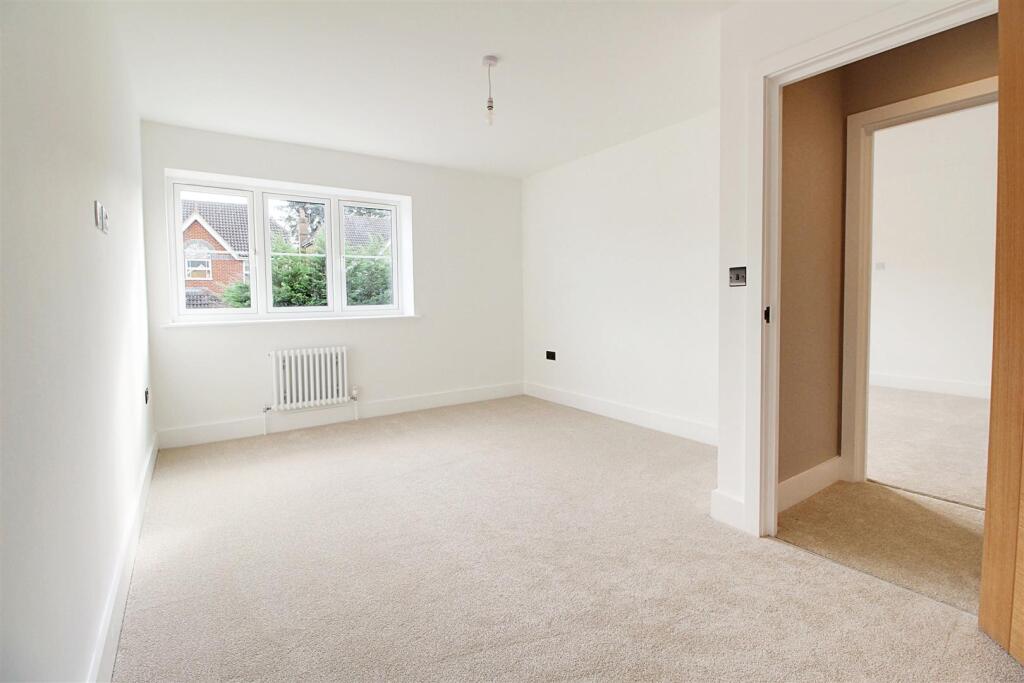 Additional image 27 of Chiswell Green, St Albans