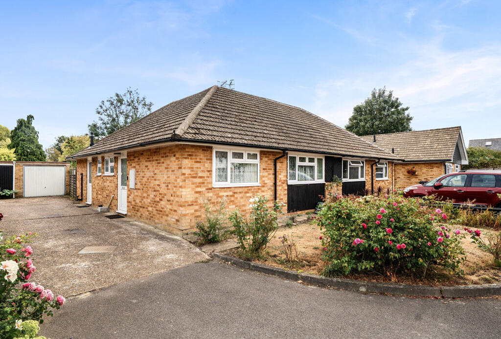 House in Redhill - View 3