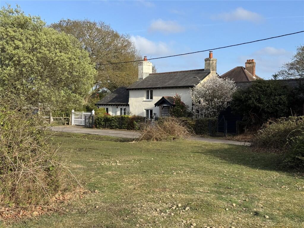 Chapel Lane, Sway, Lymington, Hampshire, SO41 photo 4