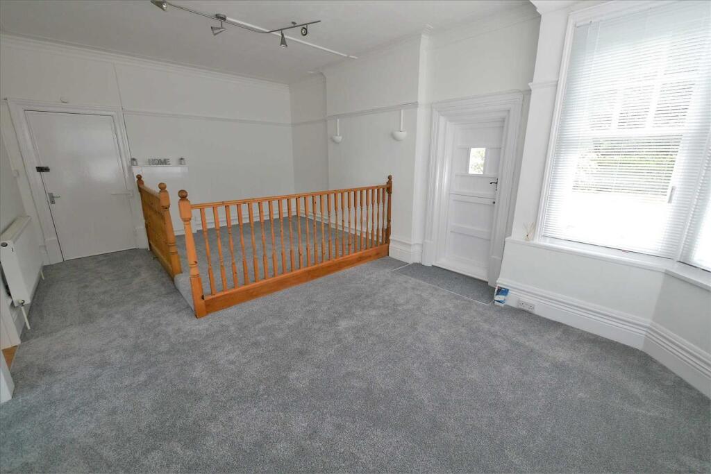 Shakespeare Road, Worthing - View 3
