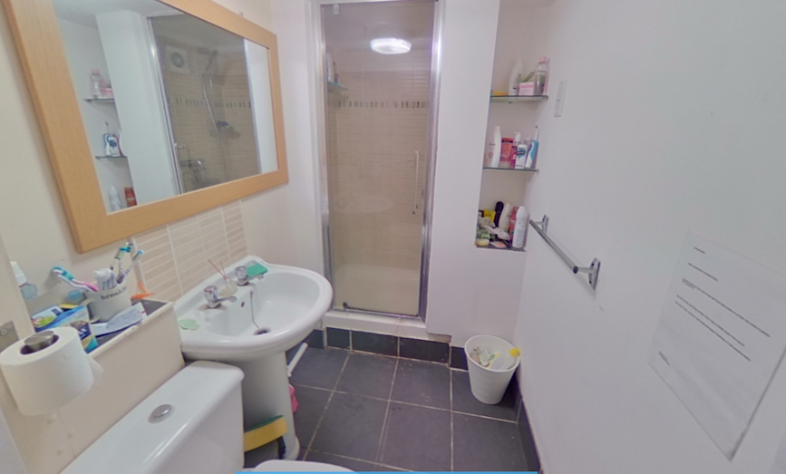 House in Leeds, Headingley Hill, Hyde Park - View 4