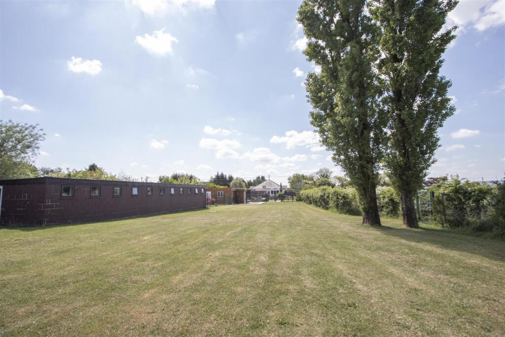 Sitwell Grange Lane, Pilsley, Chesterfield photo 3