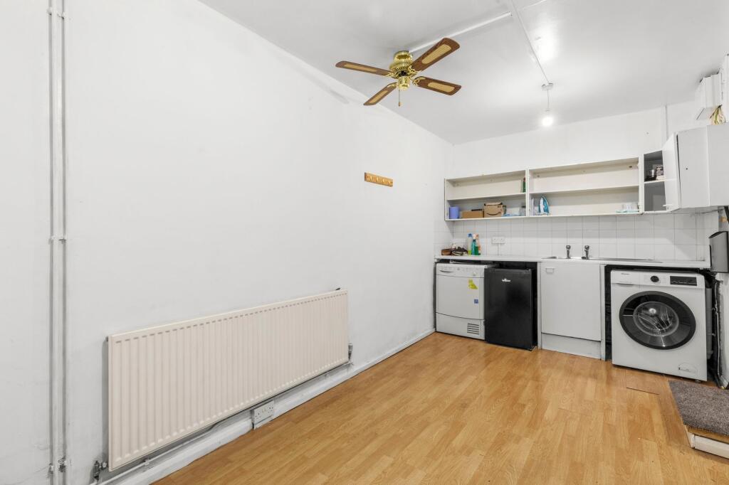 House in Princes Risborough, Monks Risborough - More