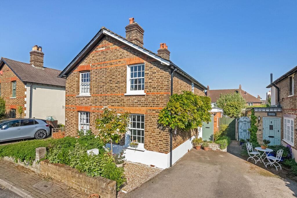 Main image of property: Victor Road, Penge, London, SE20