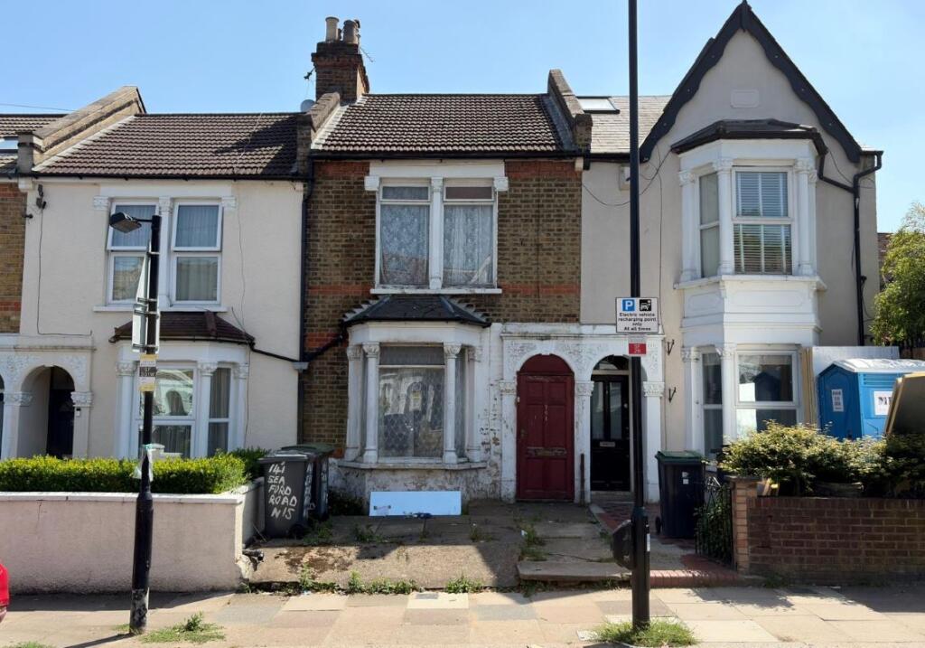 Main image of property: 141 Seaford Road, Tottenham, London, N15 5DX
