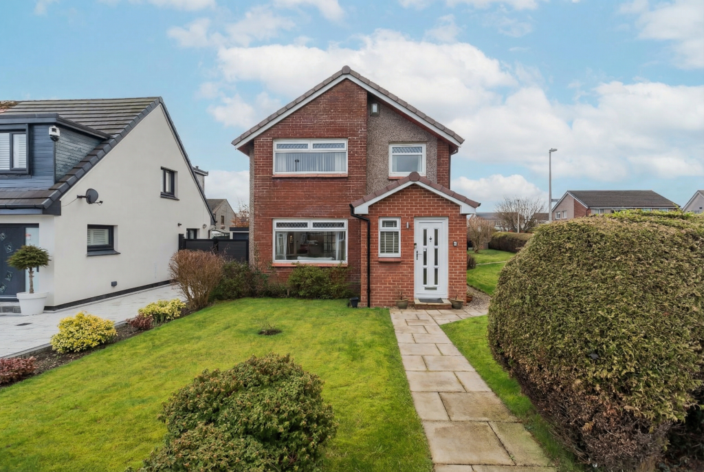 Main image of property: 2 Burns Avenue, Bishopton, PA7 5BN