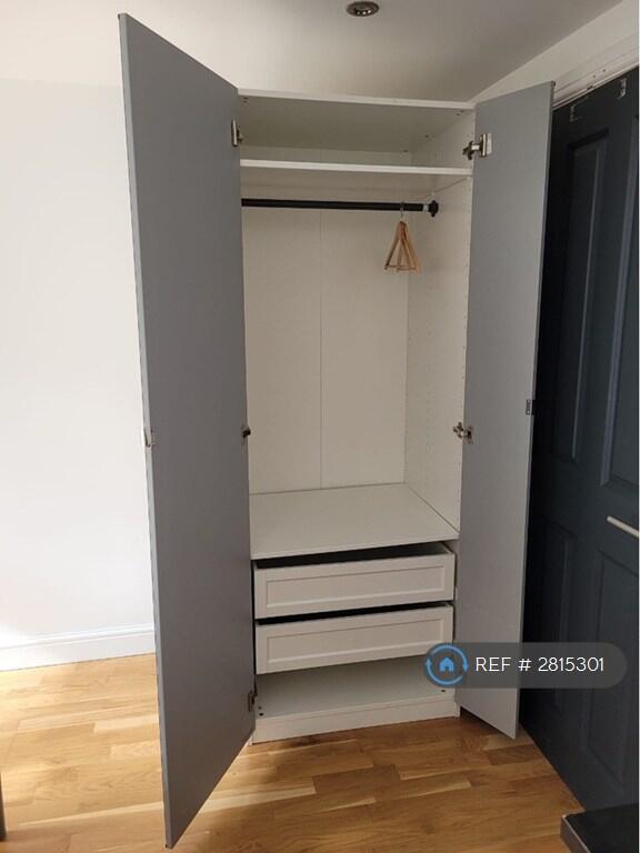 1 bedroom house share for rent
