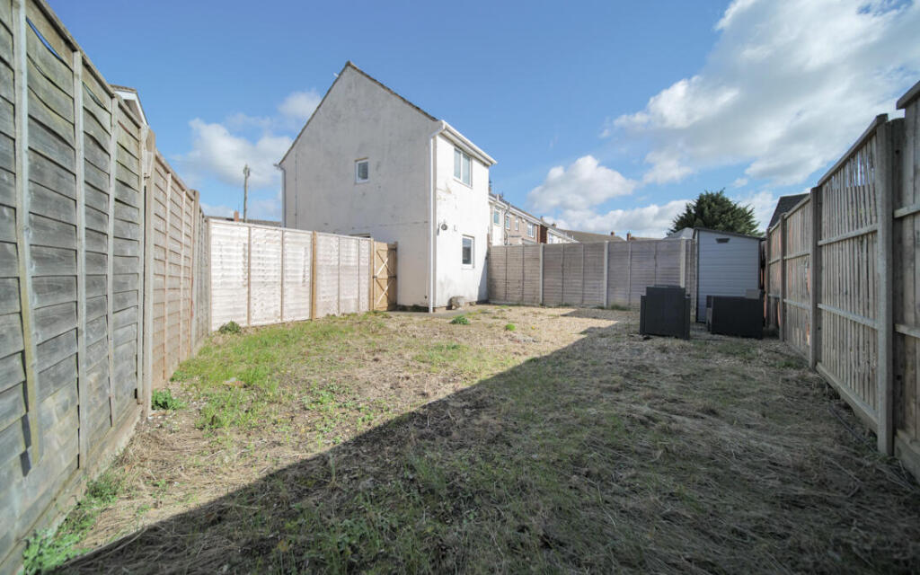 Avon Road, Melksham photo 2