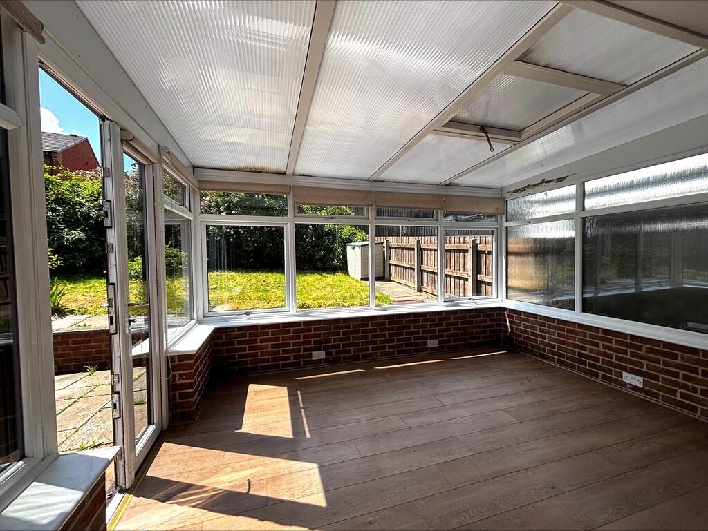 Harrow Way, Kingsmead, Northwich photo 4