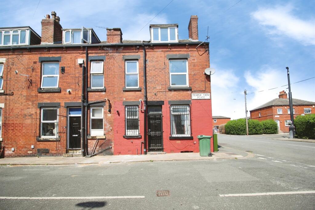 Main image of property: Temple View Place, Leeds