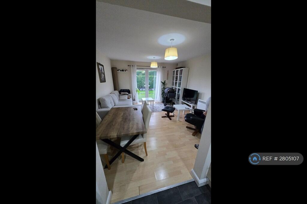 Main image of property: Shadwell Lane, Leeds, LS17