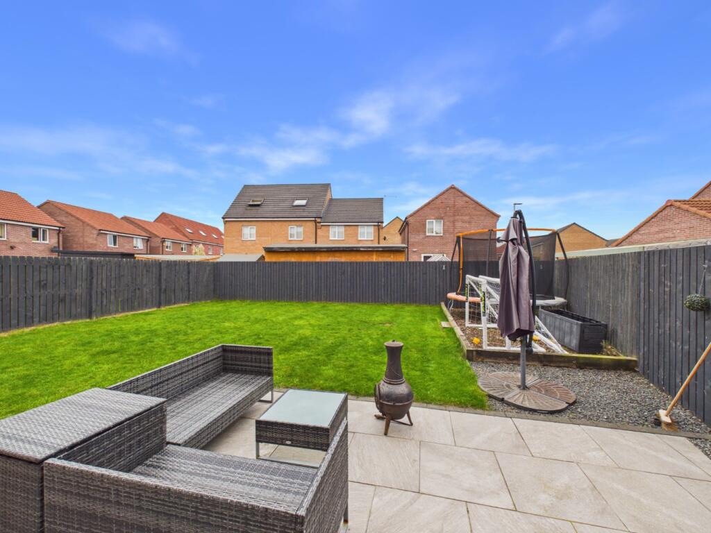 House in Hull, Kingswood - View 4
