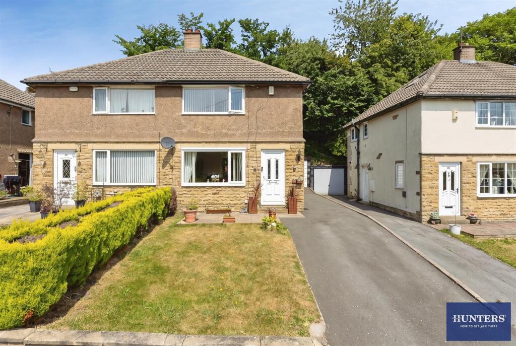 House in Calderdale, Wheatley