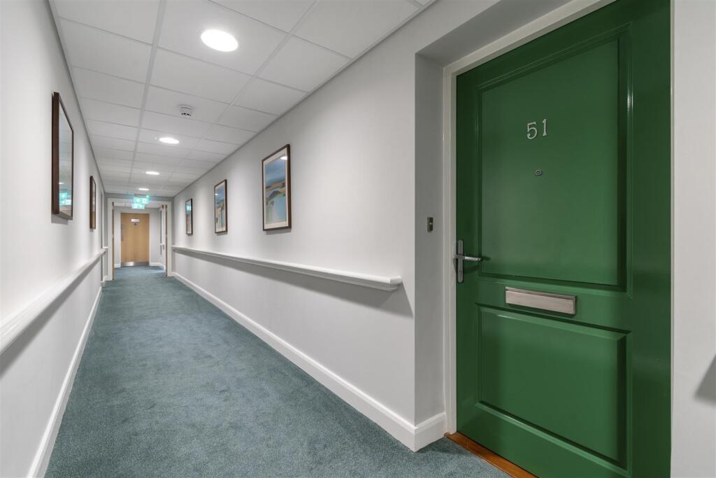Apartment in Sutton Coldfield - View 4