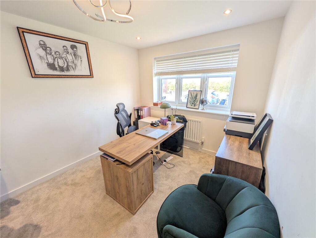 House in Telford, Priorslee, St. Georges and Priorslee - More