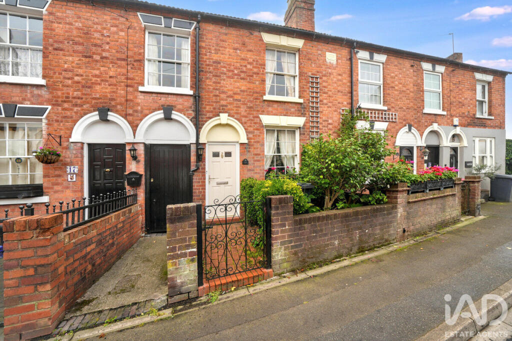 Main image of property: Limes Road, Tettenhall, Wolverhampton, WV6