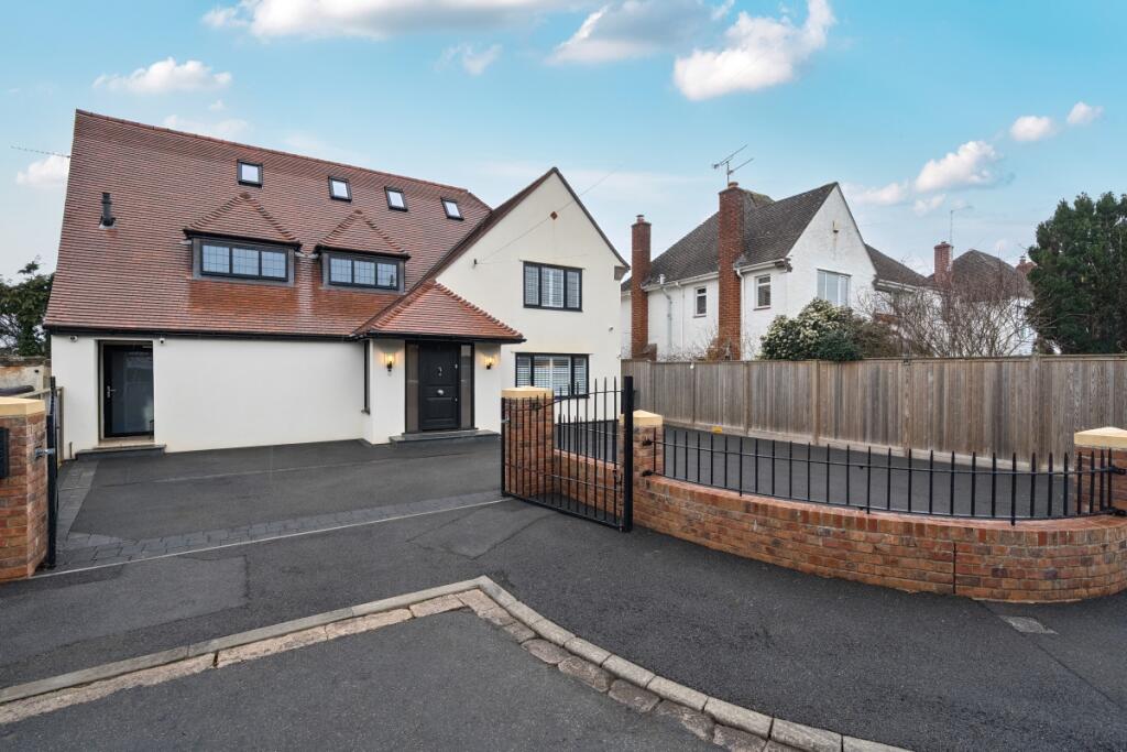 Main image of property: Justice Avenue Saltford BS31
