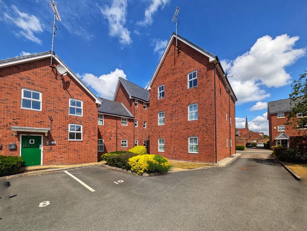 Main image of property: Pinders Farm Drive, Warrington, Cheshire, WA1