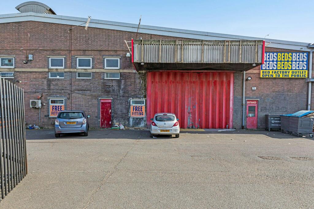 Forest_Real_EstateUnit_3_Meridian_Trading_Estate2.jpg