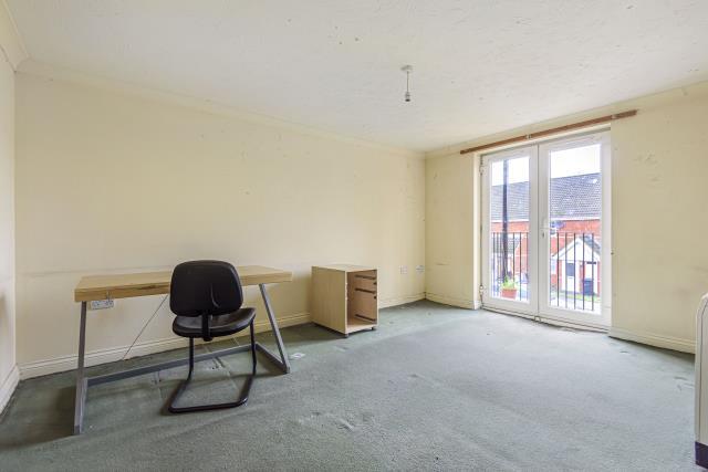 Windsor Court, Newbury - View 2