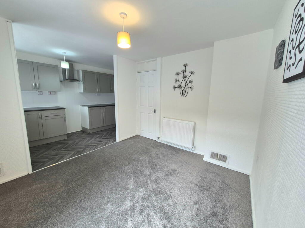 House in West Lancashire, Skelmersdale - View 5