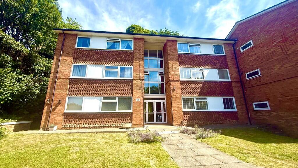 Main image of property: Whyteleafe